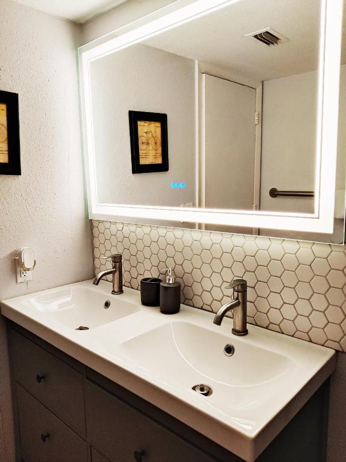 Venice Beach Within 5 Min Drive, Near The Tennis Courts And Park, Sleeps 5 Nokomis Exterior photo